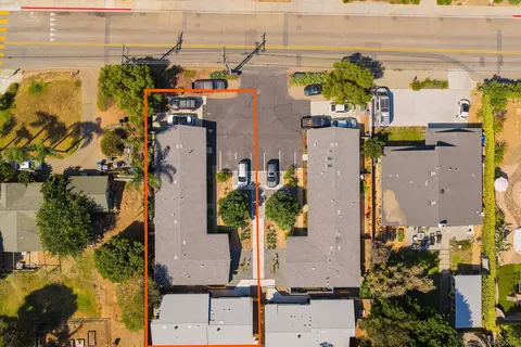 View/Area - 931-937 Regal Rd, Encinitas, CA 92024 photo 2 of 2