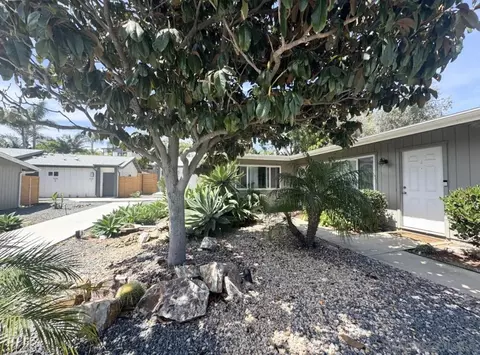Exterior - 931-937 Regal Rd, Encinitas, CA 92024 photo 3 of 7