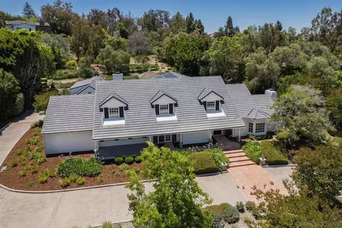 6056 Calle Camposeco, Rancho Santa Fe, CA 92067