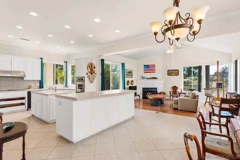 Kitchen - 2557 Live Oak Park Rd, Fallbrook, CA 92028 photo 1 of 7