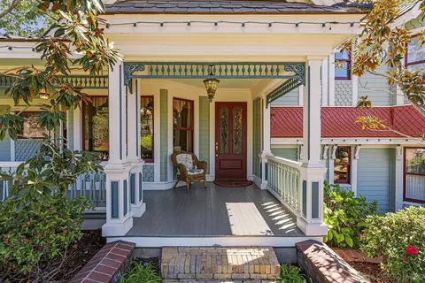 Exterior - 1779 Elevado Rd, Vista, CA 92084 photo 5 of 25