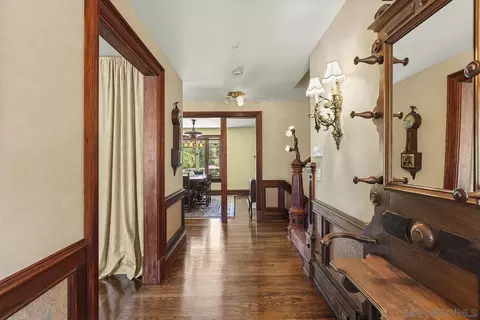 Entry Way - 1779 Elevado Rd, Vista, CA 92084 photo 2 of 7