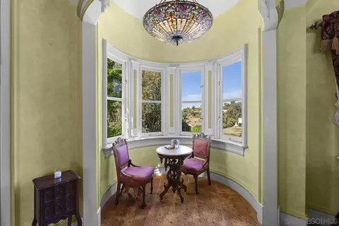 Dining - 1779 Elevado Rd, Vista, CA 92084 photo 4 of 4