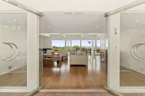 Entry Way - 2326 Rue Adriane, La Jolla, CA 92037 photo 1 of 1
