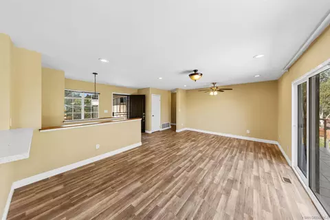 Living - 8808 Leigh Ave, Spring Valley, CA 91977 photo 11 of 13