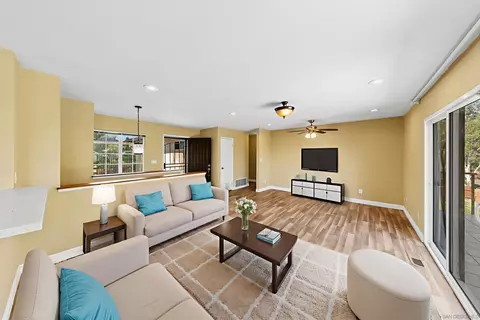 Living - 8808 Leigh Ave, Spring Valley, CA 91977 photo 2 of 13