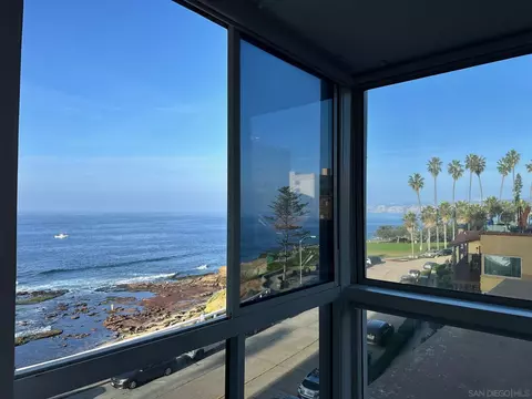 939 Coast Blvd #A, La Jolla, CA 92037