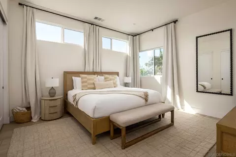 Bedroom - 5140 Los Robles Dr, Carlsbad, CA 92008 photo 4 of 9