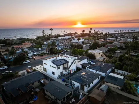 View/Area - 5140 Los Robles Dr, Carlsbad, CA 92008 photo 1 of 4
