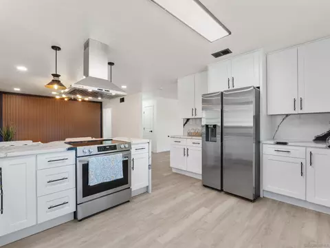 Kitchen - 1331 Ramblewood, Alpine, CA 91901 photo 4 of 7