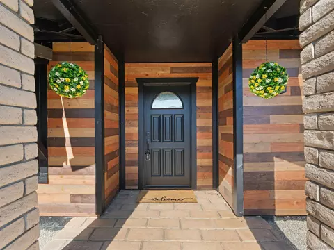 Exterior - 1331 Ramblewood, Alpine, CA 91901 photo 2 of 11