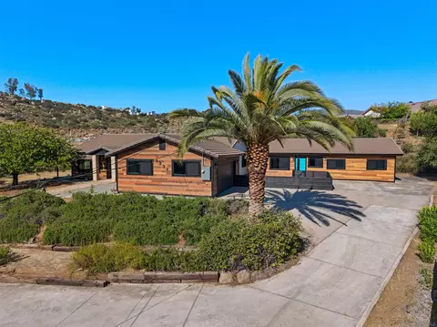 1331 Ramblewood, Alpine, CA 91901