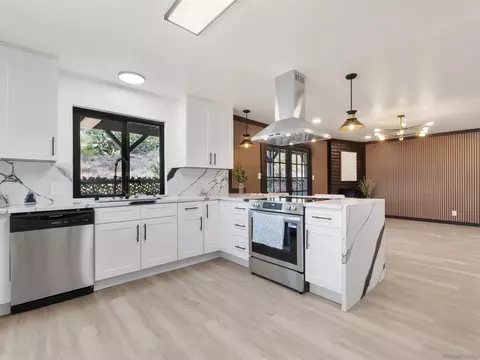 Kitchen - 1331 Ramblewood, Alpine, CA 91901 photo 3 of 7