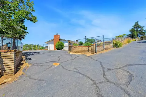 Exterior - 9268 Hightop, Lakeside, CA 92040 photo 2 of 15