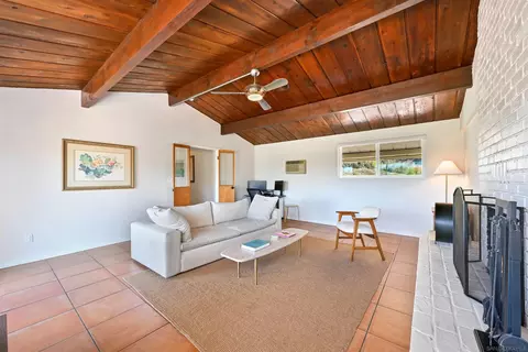 Living - 9268 Hightop, Lakeside, CA 92040 photo 3 of 4