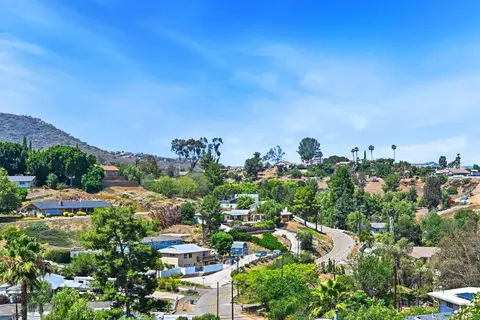 View/Area - 9268 Hightop, Lakeside, CA 92040 photo 2 of 2