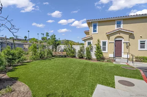 Exterior - 8610 Sage Shadow Dr, Lakeside, CA 92040 photo 4 of 12