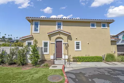 Exterior - 8610 Sage Shadow Dr, Lakeside, CA 92040 photo 5 of 12