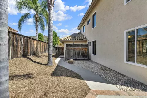 Exterior - 13614 Quiet Hls, Poway, CA 92064 photo 5 of 13