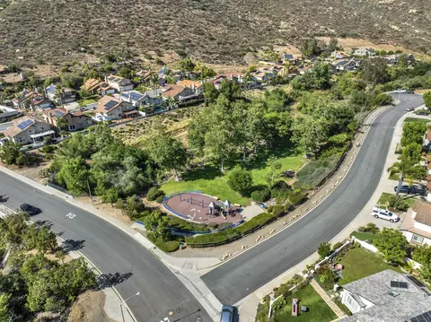 View/Area - 13614 Quiet Hls, Poway, CA 92064 photo 7 of 7