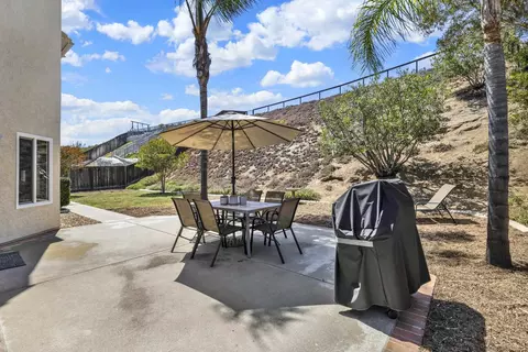 Exterior - 13614 Quiet Hls, Poway, CA 92064 photo 7 of 13