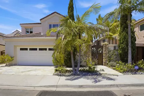 Exterior - 40 Spinnaker Way, Coronado, CA 92118 photo 8 of 9