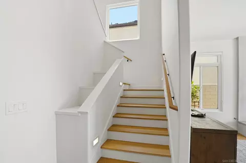 Entry Way - 40 Spinnaker Way, Coronado, CA 92118 photo 2 of 4