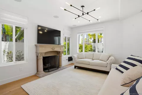 Living - 40 Spinnaker Way, Coronado, CA 92118 photo 1 of 4