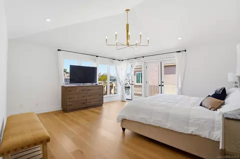 Bedroom - 40 Spinnaker Way, Coronado, CA 92118 photo 3 of 4