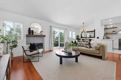 12805 Carriage Rd, Poway, CA 92064