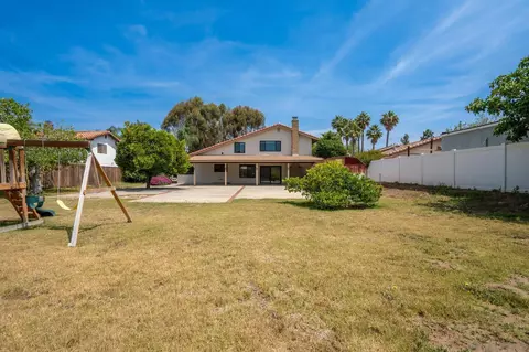 Exterior - 5837 Jeffries Rnch, Oceanside, CA 92057 photo 3 of 10