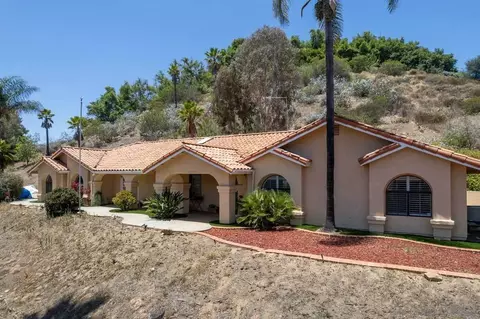 29828 Margale Ln, Vista, CA 92084