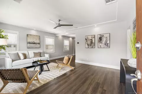 4502 Vista St, San Diego, CA 92116