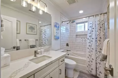 Bath - 1221 4th St, Coronado, CA 92118 photo 1 of 1
