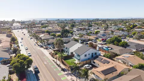 View/Area - 658-660 Santa Fe Dr, Encinitas, CA 92024 photo 4 of 5