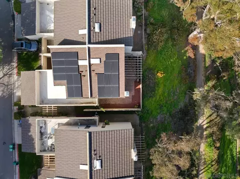 View/Area - 8745 Caminito Sueno, La Jolla, CA 92037 photo 3 of 5