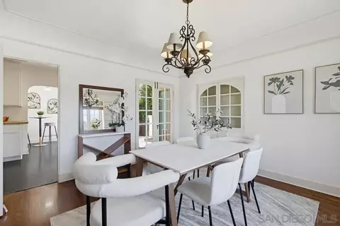 Dining - 4263 Hawk St, San Diego, CA 92103 photo 2 of 7