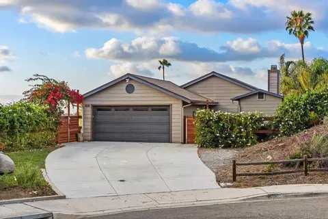 1830 Lucerne Cir, San Marcos, CA 92078