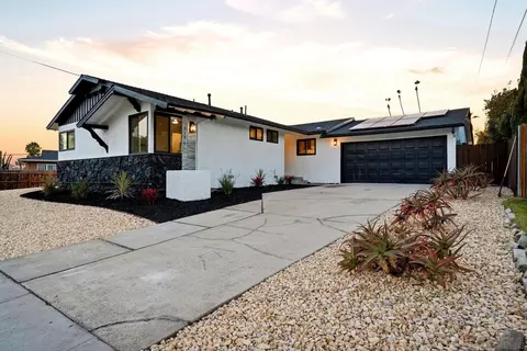 6196 Primrose Dr, La Mesa, CA 91942
