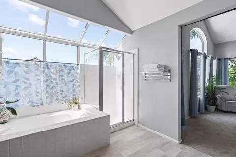Bath - 1593 Avenida Guillermo, Oceanside, CA 92056 photo 2 of 4