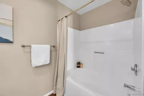 9239 Francis, Spring Valley, CA 91977 photo 18
