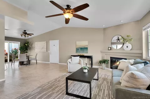 9239 Francis, Spring Valley, CA 91977 photo 3