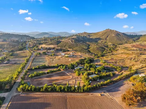 View/Area - 20751 Sutherland Dam Rd, Ramona, CA 92065 photo 2 of 3