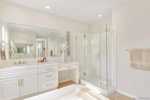 Bath - 1737 Skimmer Ct, Carlsbad, CA 92011 photo 1 of 6