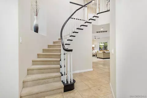 Entry Way - 1737 Skimmer Ct, Carlsbad, CA 92011 photo 1 of 3