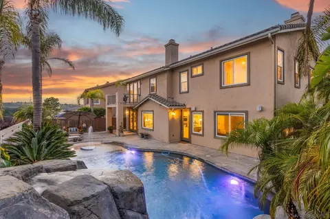 Exterior - 1737 Skimmer Ct, Carlsbad, CA 92011 photo 9 of 12
