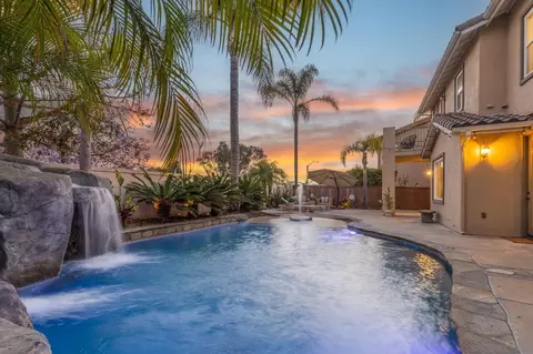 Exterior - 1737 Skimmer Ct, Carlsbad, CA 92011 photo 8 of 12