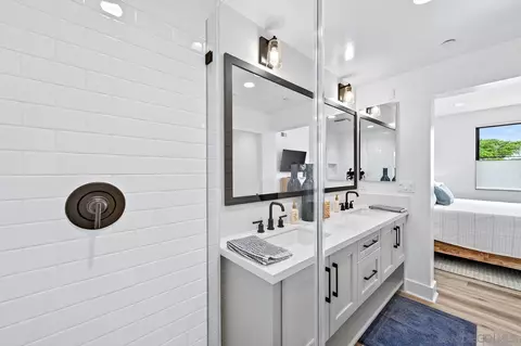Bath - 1101 Catania Ct #201, Encinitas, CA 92024 photo 2 of 3