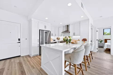 Kitchen - 1101 Catania Ct #201, Encinitas, CA 92024 photo 5 of 8