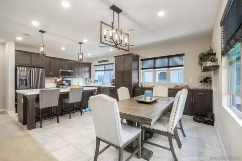 1577 Castillo Way #5, Vista, CA 92081
